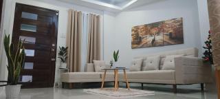 Casa Viana - Modern House with Netflix, FREE Parking - Cabuyao - 5