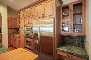 20 Red Cedar home - 3