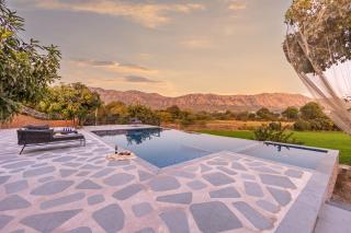 ELIVAAS Signature Pet-friendly 4-BHK Farmstay With Private Pool, Garden & Gazebo - 7