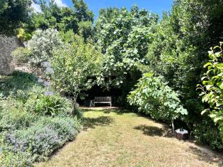 Cocon luxe vue balcon sauna jacuzzi piscine - Villeneuve-lès-Avignon - 2