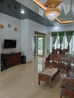Villa Highland No 8 UU Berastagi View - Berastagi - 6