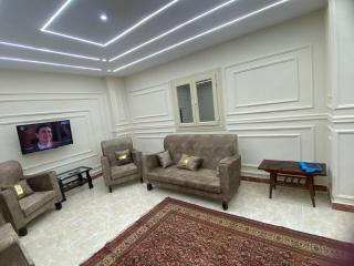 شقة للايجار بمدينة العبور الحى الثانى - Cairo - 1