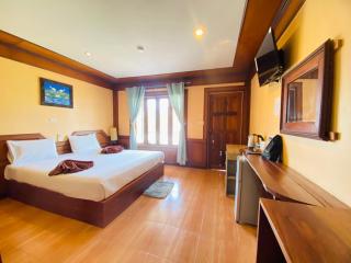 Phi Phi Treetop - 1