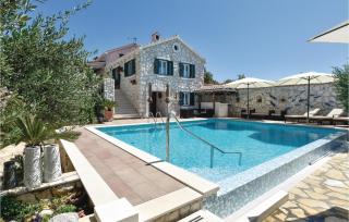 Gorgeous Home In Razanj With Wifi - Ražanj - 6