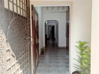 Airport PickupBeachChepauk StadiumKitchenWIFI - Chennai - 0