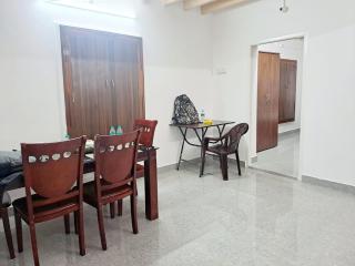 Airport PickupBeachChepauk StadiumKitchenWIFI - Chennai - 3