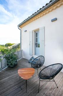 Près d'Avignon maison luxe vue terrasses piscine - 3