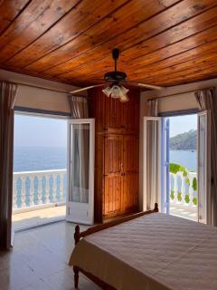 Wavefront Samos House - 6