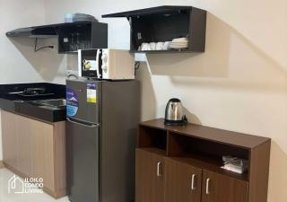 Studio Unit A5 with Balcony City View - 2