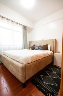 Lovely 2 bedroom apartment with a beautiful view - 6