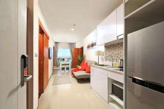 Palmetto by Holy Cow, 2-BR, Sea View - 8
