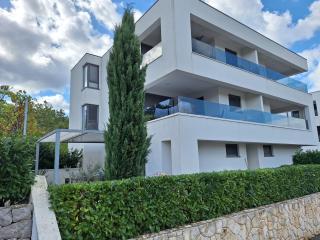 Apartment White - Vantačići - 0