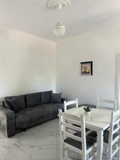 Xhefri's Apartments - Vlora - 2