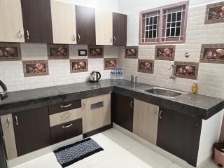 TJ Homestay - 1