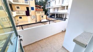5 Min Walk to Beach, Perfect Seaside Escape - Larnaca - 1