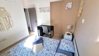 5 Min Walk to Beach, Perfect Seaside Escape - Larnaca - 8