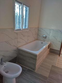 White House Residences - Tujering - 1
