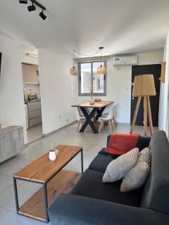 Departamento entero Córdoba-barrio General Paz - 1