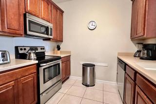 IS1 110 - Lakefront unit - Near all Major Attractions - Orlando - 6