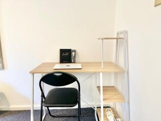 Stylish Modern City Centre Flat - Birmingham - 1