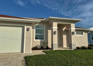 Infinity Oasis - Spectacular View 4-Bed Pool House - Cape Coral - 4
