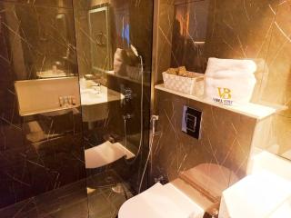 Arjan Bright Studio w Resort Amenities Samana PV by Vibel - 7