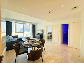 1BR w Burj Khalifa & Canal Views Near Downtown by Vibel - 6
