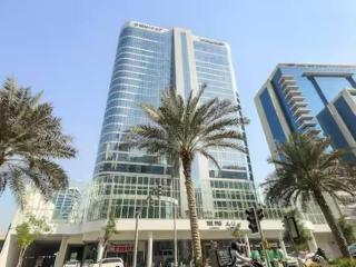 1BR w Burj Khalifa & Canal Views Near Downtown by Vibel - 4