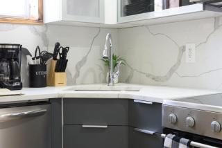 75-5B Luxury 3BR Duplex W&D Elevator bldg - 1