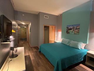 European Dream 1 Bedroom Penthouse - 3