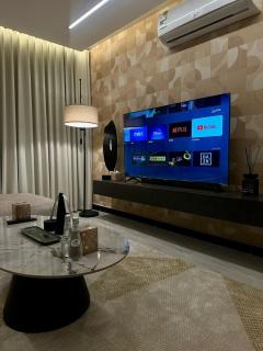 Modern Room Apartment and Luxury Lounge - Riyad - 2