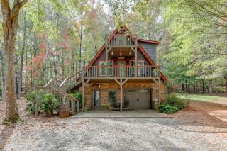 Peaceful Paradise Cabin Farmhouse with Huge Hot Tub - Gainesville - 9