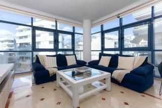 Moderno Apartamento Temporal de 2 dormitorios Av del Mar - Marbella - 0