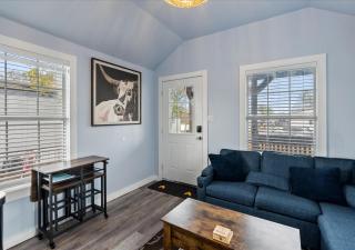 Coastal Haven Minutes From Beaches and Downtown - 7