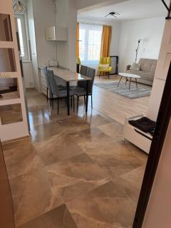 Coresi mall Top city apartments 52 stefan baciu, - Braşov - 6