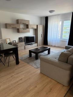 Coresi mall Top city apartments 52 stefan baciu, - Braşov - 9