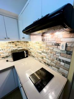 Comfy Condo near BGC, Makati and Naia - Manila - 9