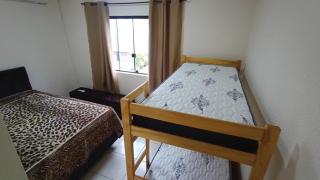 Triplex Confortável em Guaratuba-15 people - 5