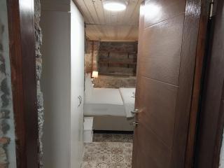 Akraios Guesthouse Beautiful Stone House in Konak - Konak - 5