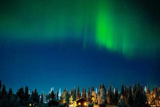 LAKESIDE AURORA CABINS - 4