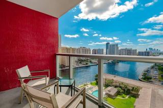 Amazing Studio at Beachwalk on 15th Pool Gym Beach - Hallandale Beach - 3