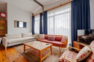 High Ceiling Apartment with Large Balcony - Istanbul - 0