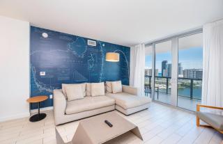 Beachwalk 1 Bedroom With Kitchen - Hallandale Beach - 0