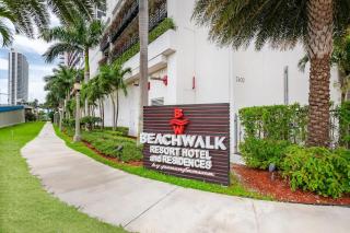 1 Bed & Kitchen at Beachwalk Luxe Pool Gym Beach - Hallandale Beach - 2