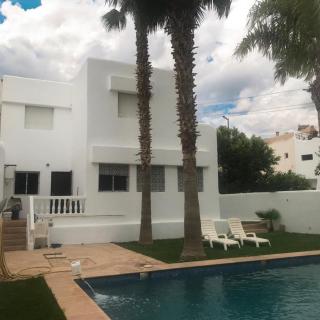 Somptueuse Villa avec piscine résidence Isly golf oujda - Oujda - 9