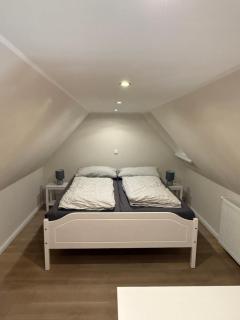 Ferienwohnung „De Peerstall“ mit Fahrrädern, Husum - 1