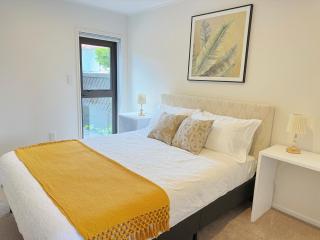 The Luxe Hidden Gem Villa in Auckland Heart - 3 Bedrooms near Newmarket WestfieldMall - Auckland - 3