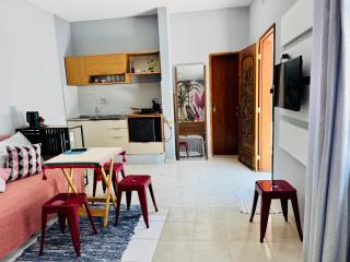 Prado Guest House - 5