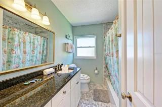 Anna Maria Island Beach Front Condo - 50 steps to Beach - Holmes Beach - 7