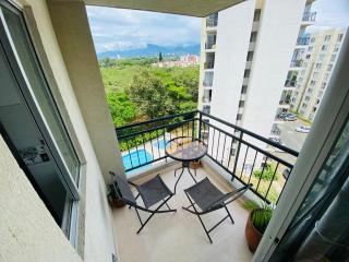 Apt 807 2BR, WiFi, Pool, Gym, Close to universities - 0